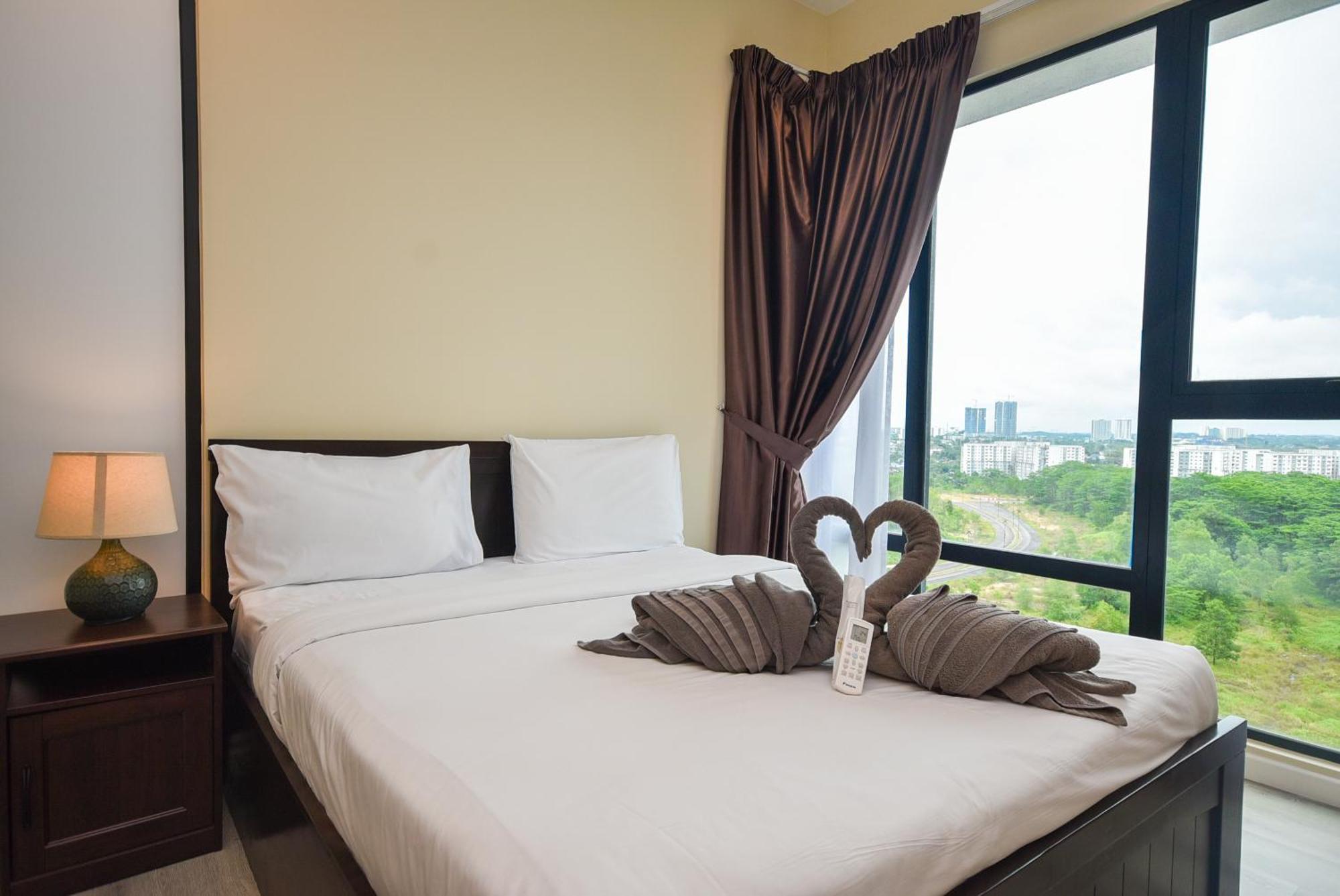 Midvalley Southkey Mosaic Suite By Nest Home جوهر بهرو المظهر الخارجي الصورة